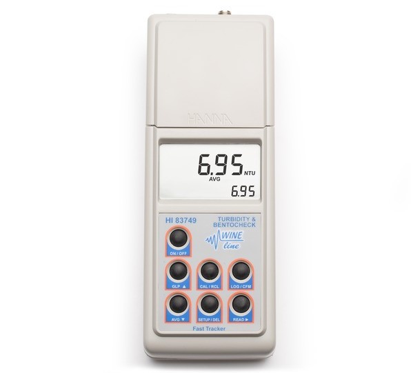 Turbidímetro HI83749 de Hanna Instruments con función de test de estabilidad proteica, diseñado para medir la turbidez en vinos y garantizar su claridad y estabilidad